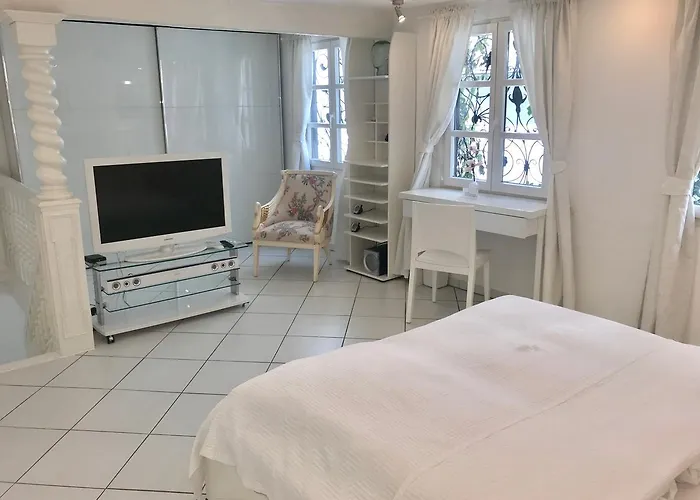 Kramwinkelsuite شقة